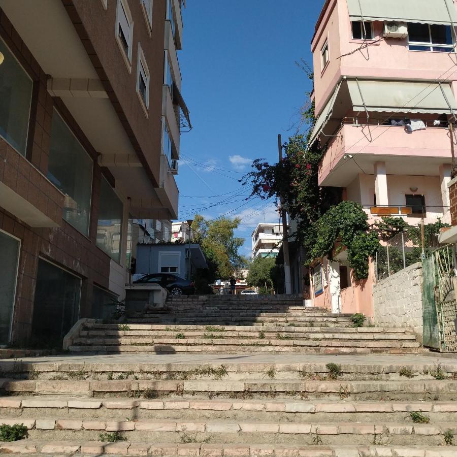 May Apartments Sarandë Esterno foto